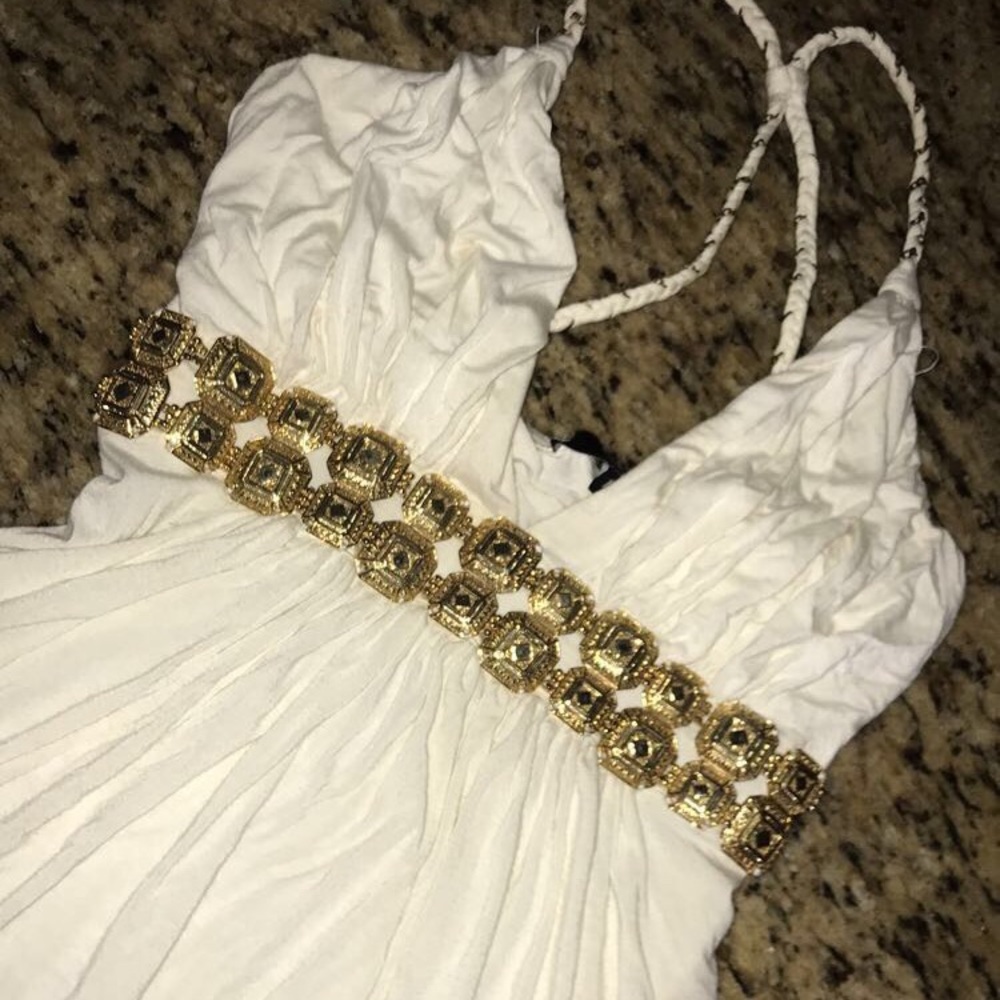 Stunning White & Gold Top